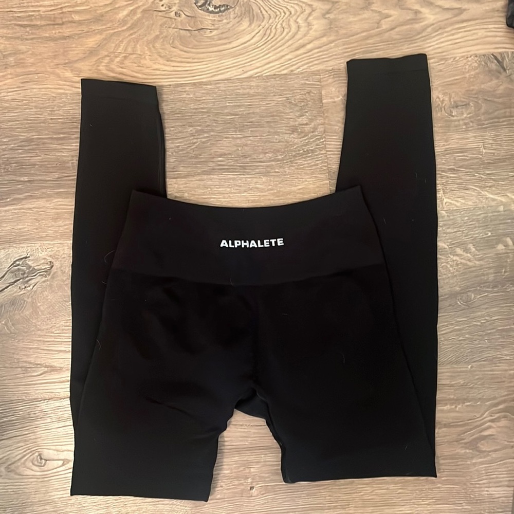 Alphalete amplify leggings